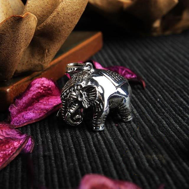 925 Sterling Silver Auspicious Elephant Pendant